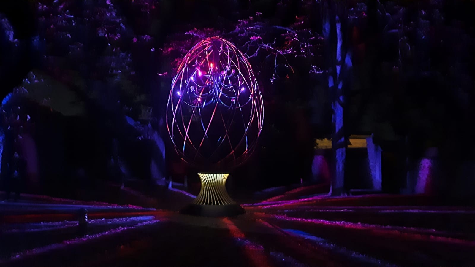 EggOtrick / Ribnjak Park